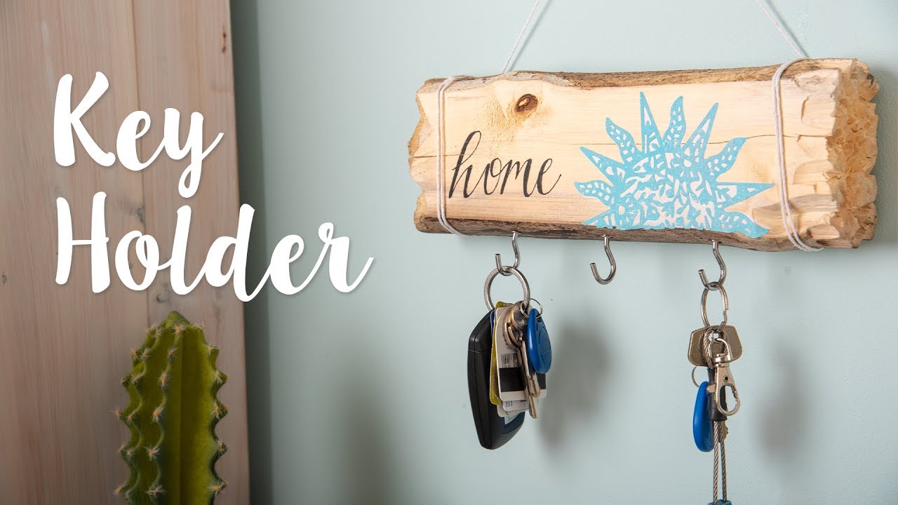 Customise your home with this beach themed key hook