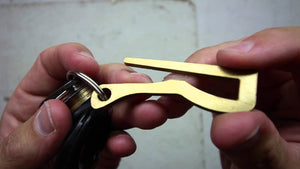 Keep your keys securely attached to your belt loop with this unique minimalist approach to the carabiner.