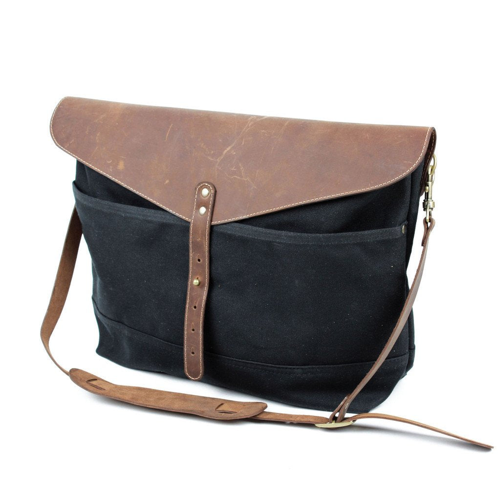Workers Supply Postman Messenger Bag in Black